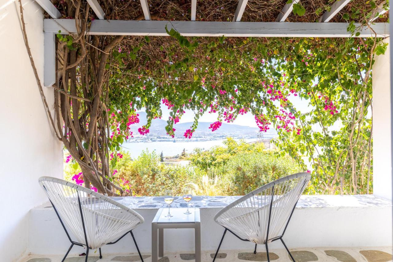 Akrotiri Hotel Parikia  Luaran gambar