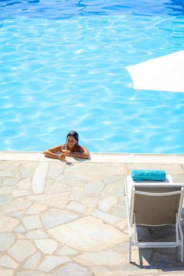 Akrotiri Hotel Parikia  Luaran gambar