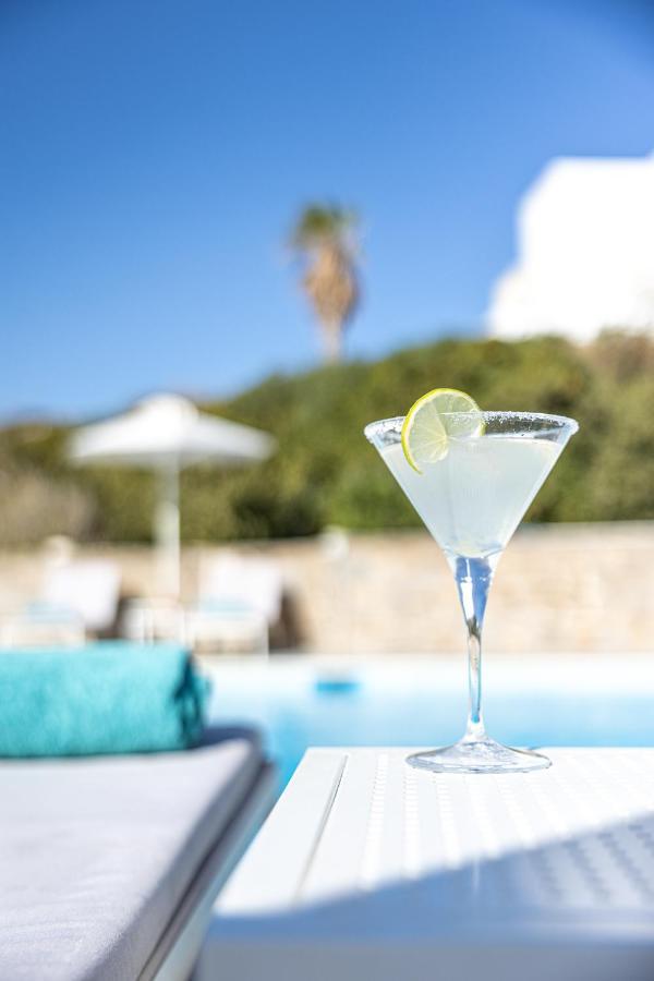 Akrotiri Hotel Parikia  Luaran gambar